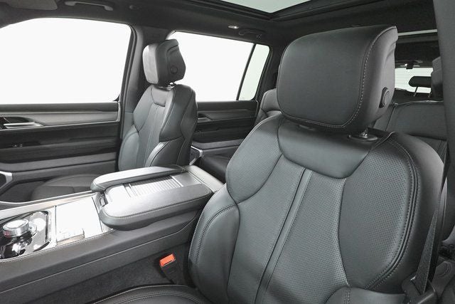 2025 Jeep Wagoneer Series II