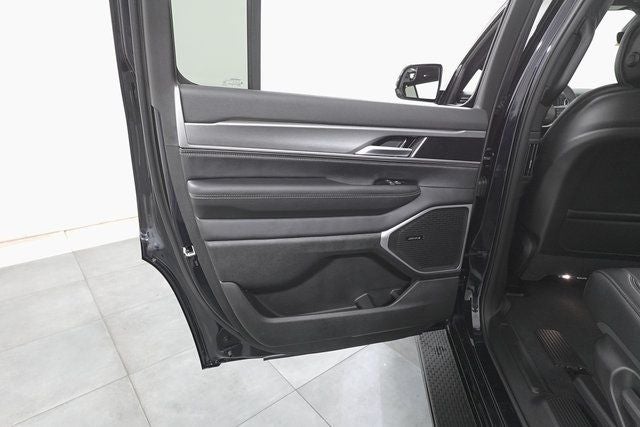 2025 Jeep Wagoneer Series II