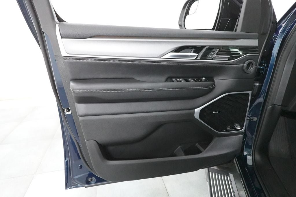 2026 Jeep Grand Wagoneer Limited Altitude