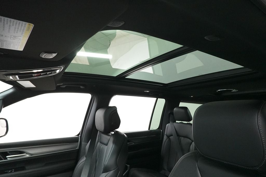 2026 Jeep Grand Wagoneer Limited Altitude