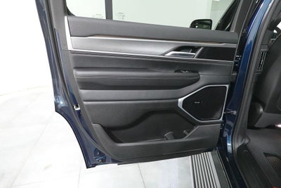 2026 Jeep Grand Wagoneer Limited Altitude