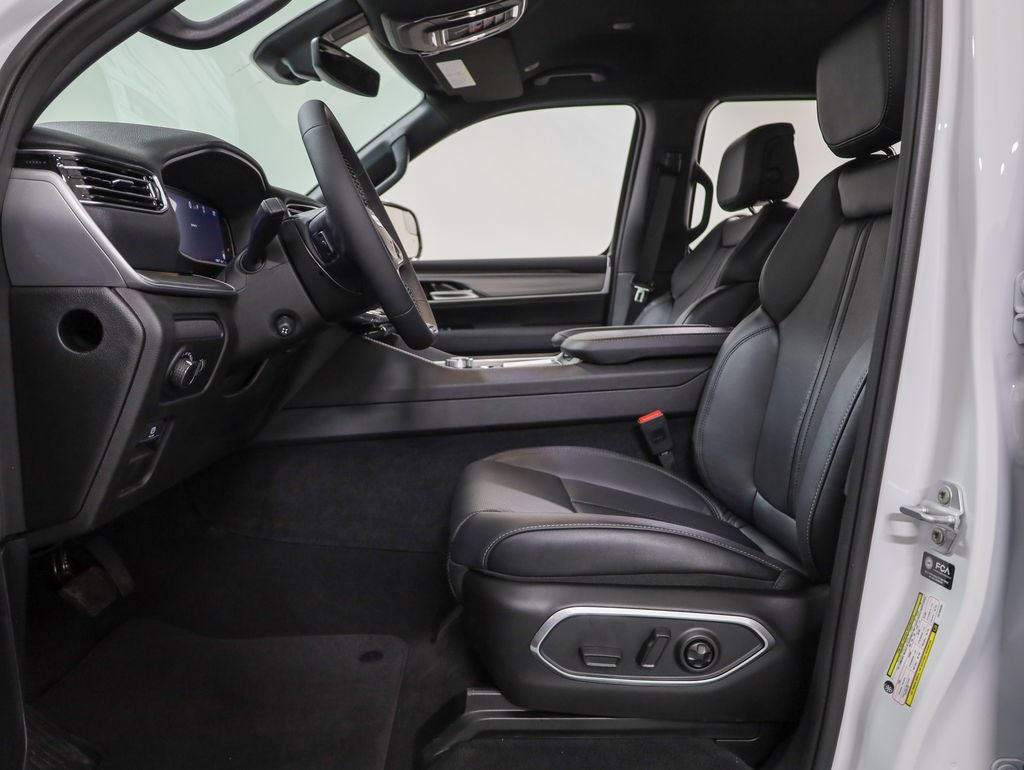 2026 Jeep Grand Wagoneer Limited Altitude