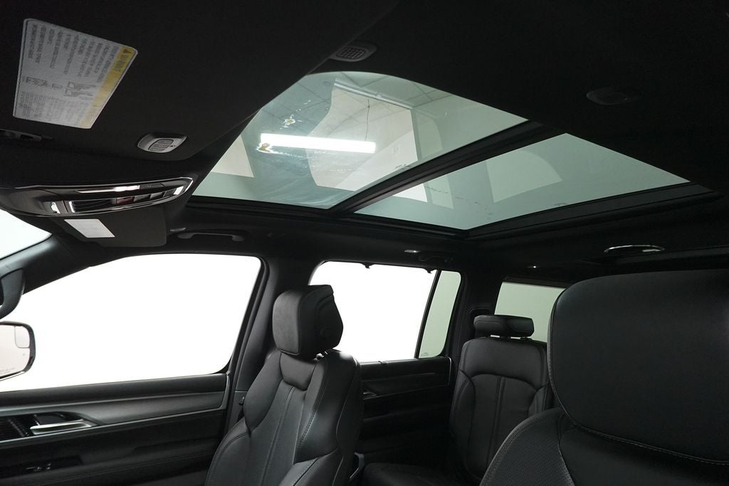 2026 Jeep Grand Wagoneer Limited Reserve