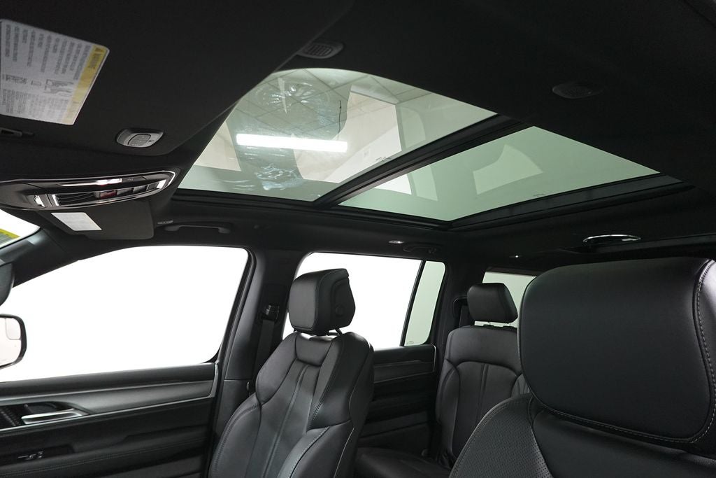 2026 Jeep Grand Wagoneer Limited Altitude