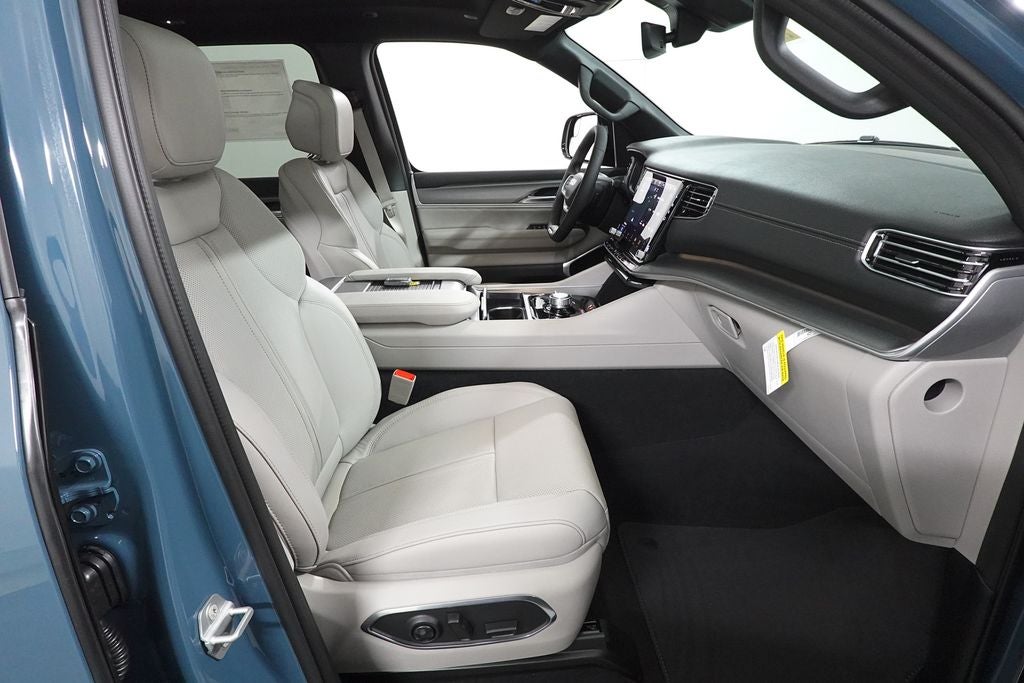 2026 Jeep Grand Wagoneer Limited Altitude