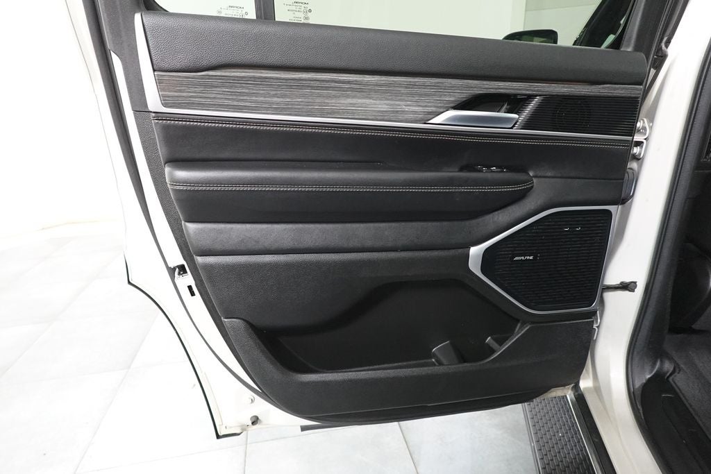 2022 Jeep Wagoneer Series II