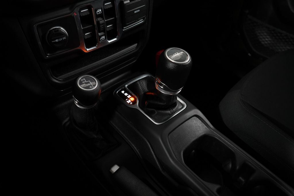 2022 Jeep Gladiator Sport S