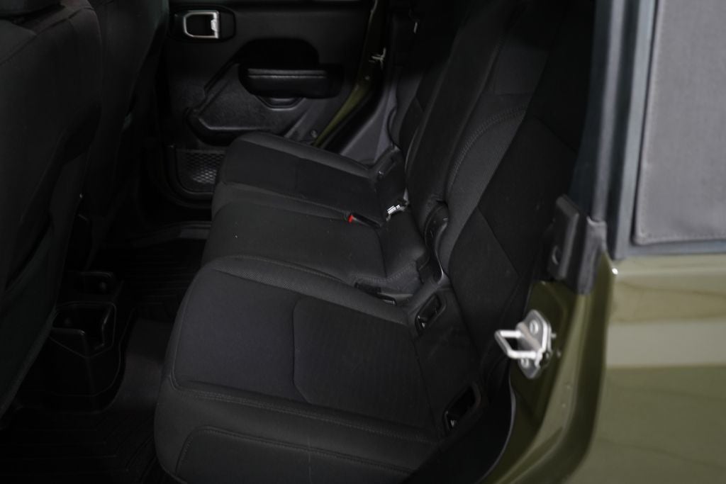 2022 Jeep Gladiator Sport S