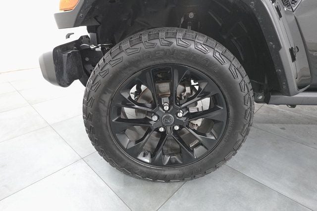 2024 Jeep Gladiator Nighthawk