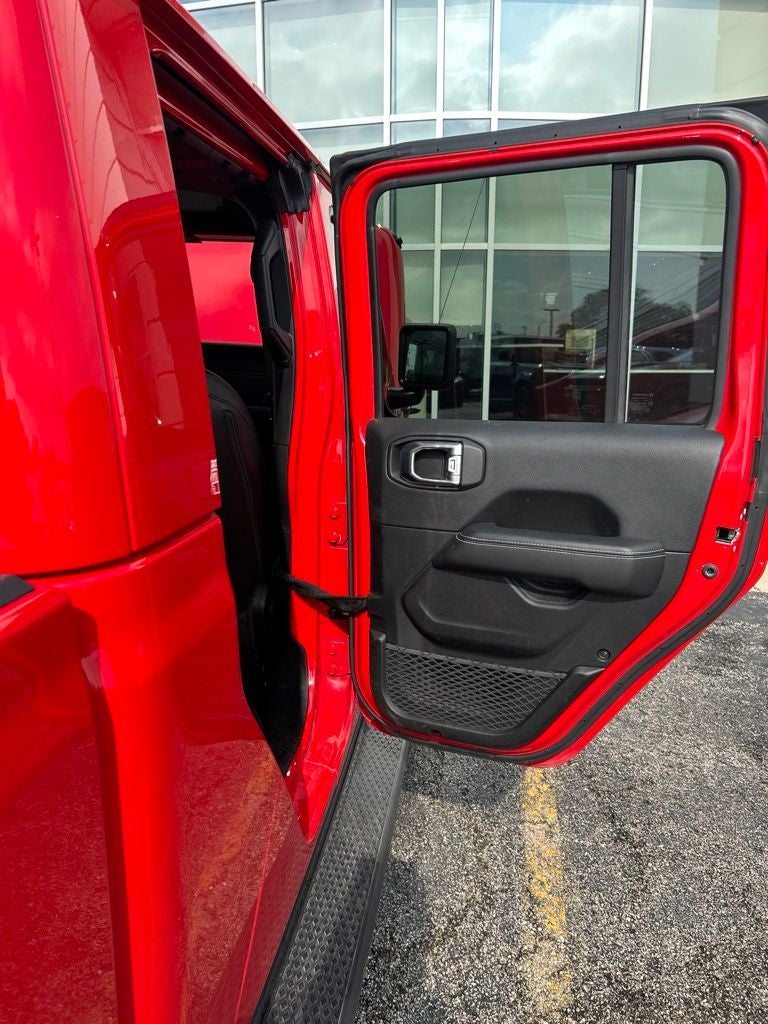 2021 Jeep Gladiator Overland