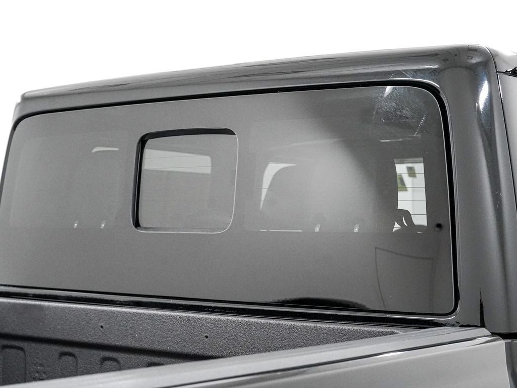 2023 Jeep Gladiator Base