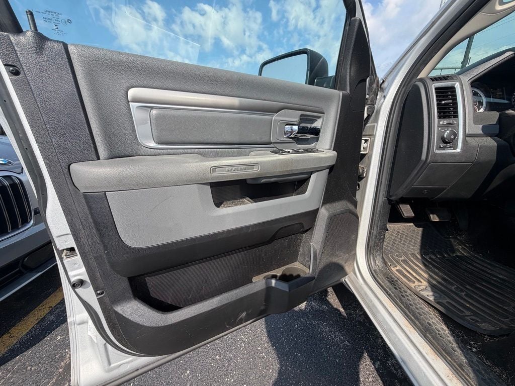 2015 RAM 1500 Base