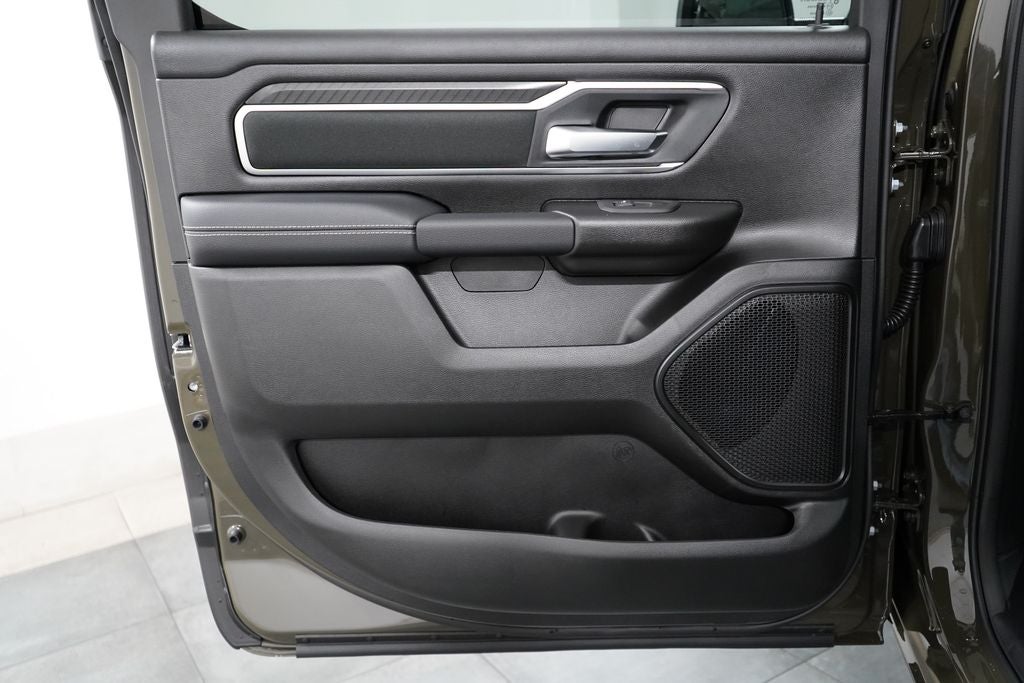2027 RAM 1500 Big Horn
