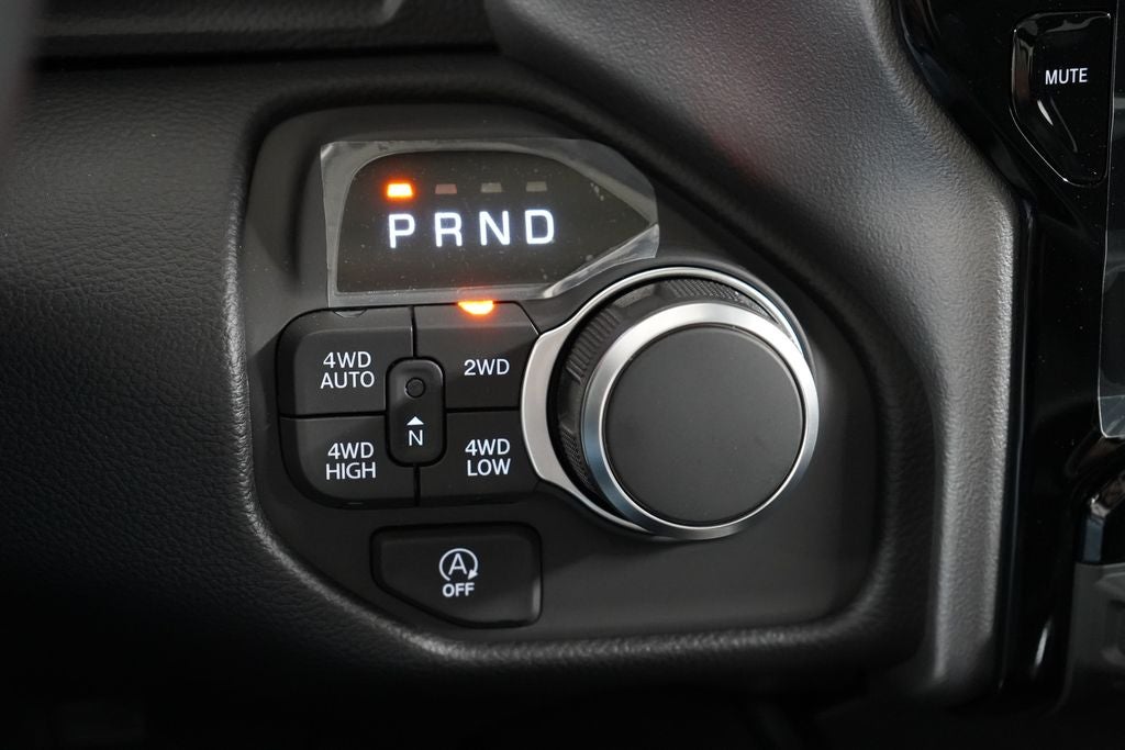 2027 RAM 1500 Big Horn