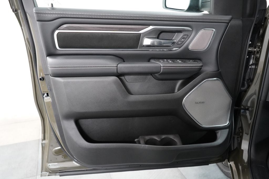 2027 RAM 1500 Laramie