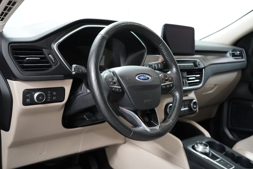 2020 Ford Escape Hybrid Titanium Hybrid