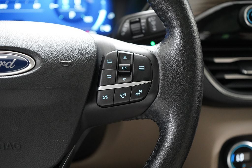 2020 Ford Escape Hybrid Titanium Hybrid