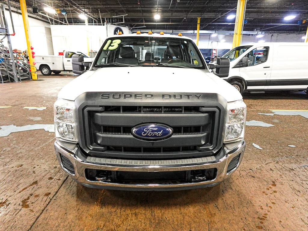 2013 Ford Super Duty F-350 SRW Pickup XL
