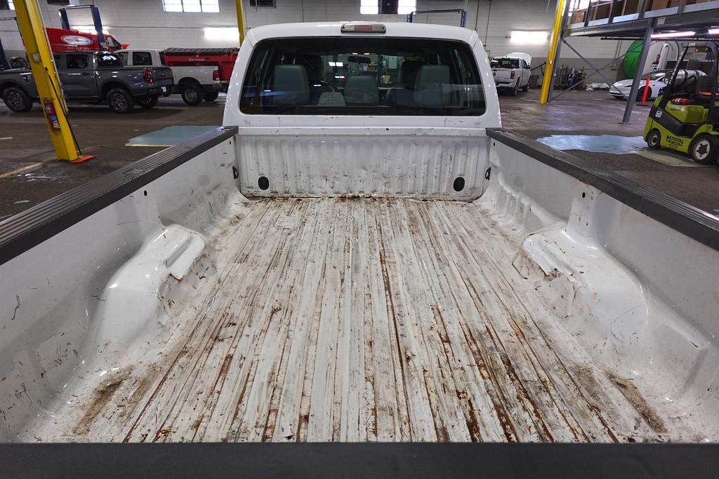 2013 Ford Super Duty F-350 SRW Pickup XL