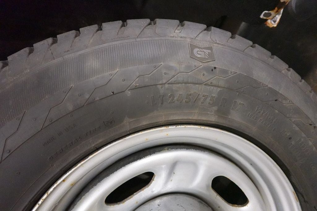 2013 Ford Super Duty F-350 SRW Pickup XL