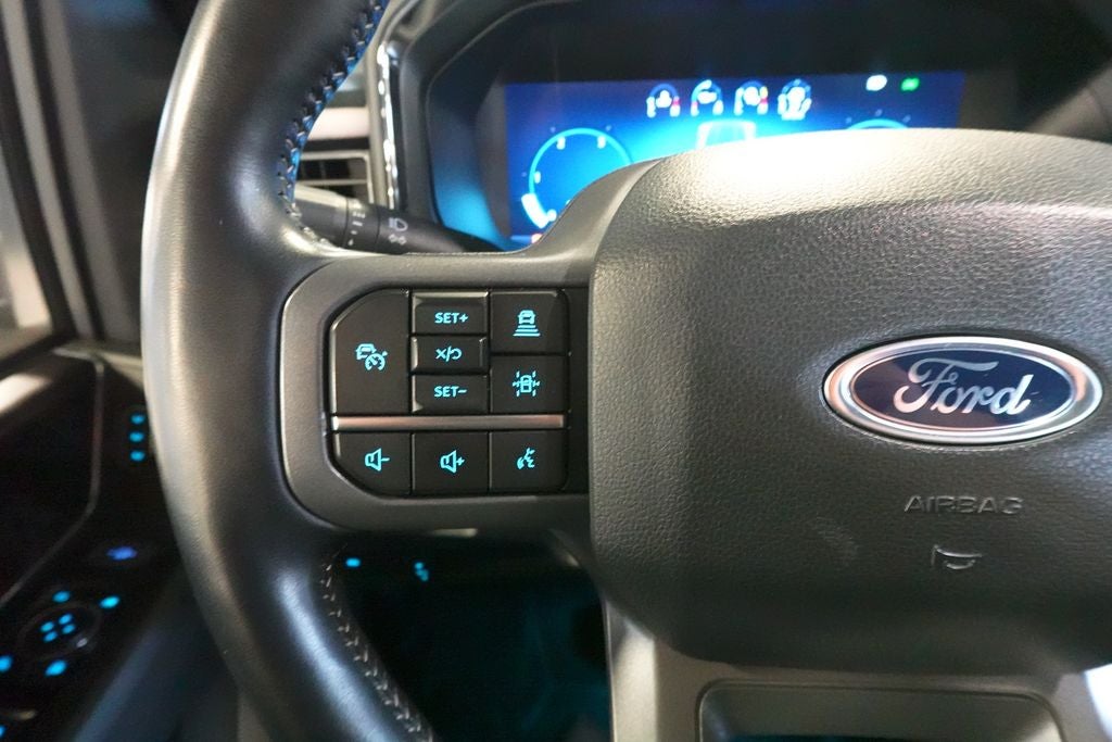 2023 Ford Super Duty F-350 SRW Pickup Lariat TREMOR