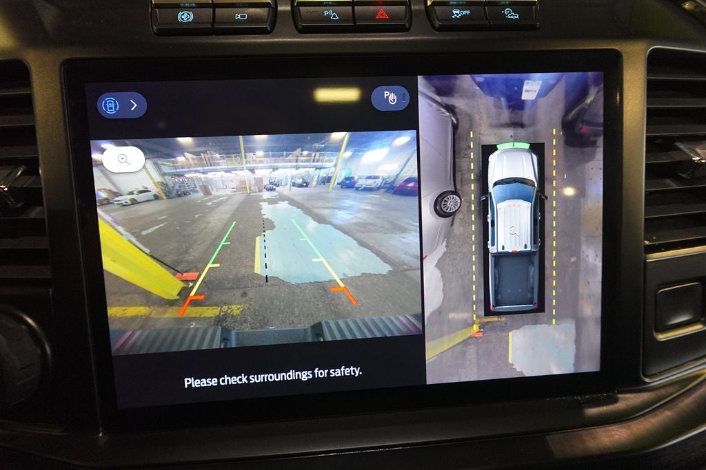 2023 Ford Super Duty F-350 SRW Pickup Lariat TREMOR