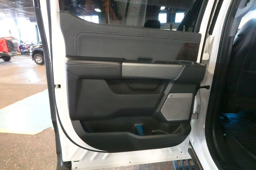 2023 Ford Super Duty F-350 SRW Pickup Lariat TREMOR