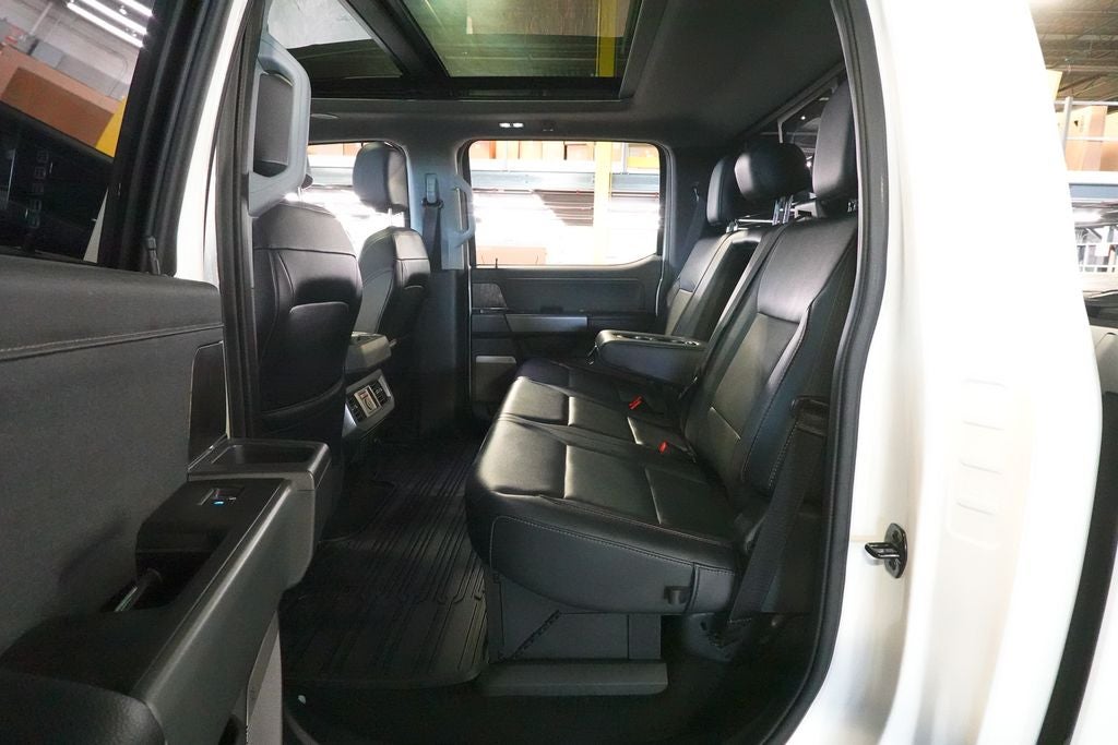 2023 Ford Super Duty F-350 SRW Pickup Lariat TREMOR