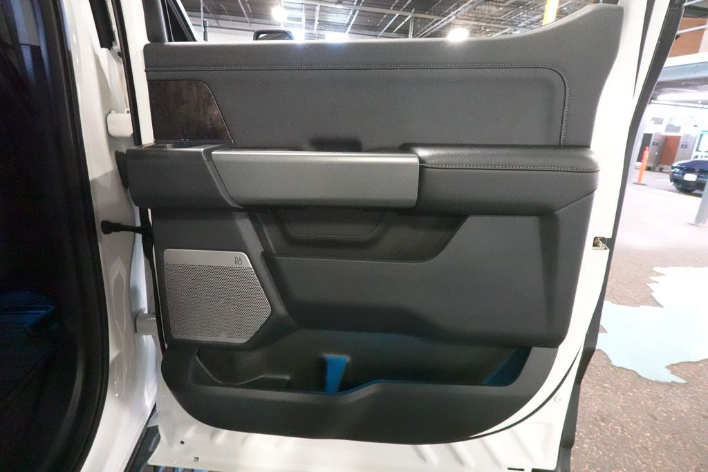 2023 Ford Super Duty F-350 SRW Pickup Lariat TREMOR