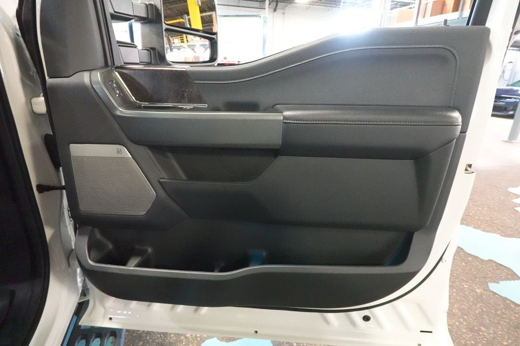 2023 Ford Super Duty F-350 SRW Pickup Lariat TREMOR