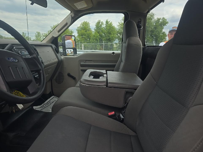 2009 Ford F-350SD Base