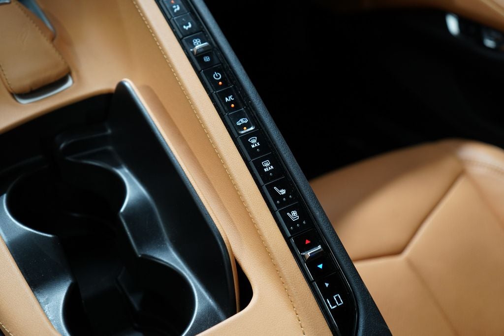 2023 Chevrolet Corvette 2LT