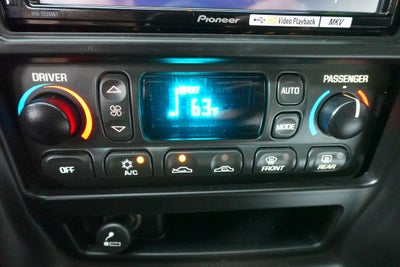 2003 Chevrolet Corvette Base