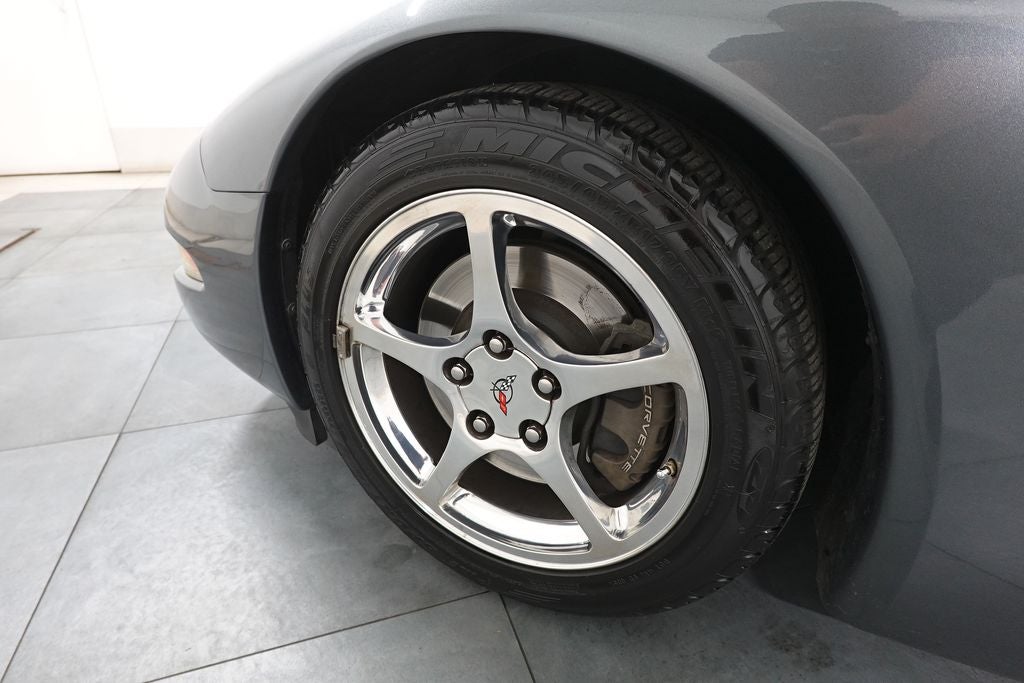 2003 Chevrolet Corvette Base