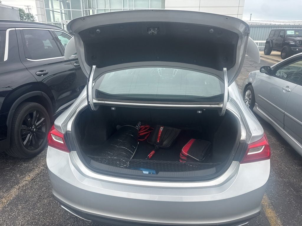 2020 Chevrolet Malibu FWD RS