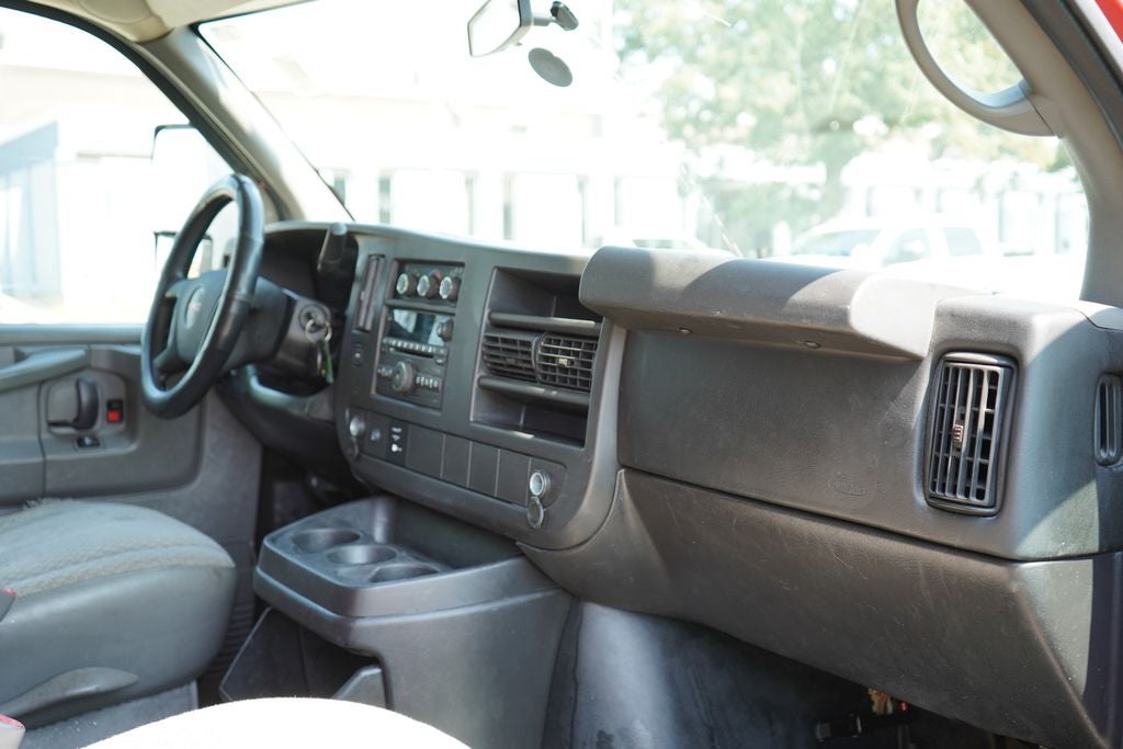 2014 GMC Savana 3500 3500 Van 139"