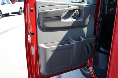 2014 GMC Savana 3500 3500 Van 139"