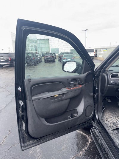 2014 Chevrolet Suburban LT