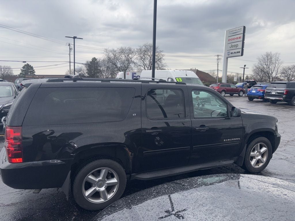 2014 Chevrolet Suburban LT