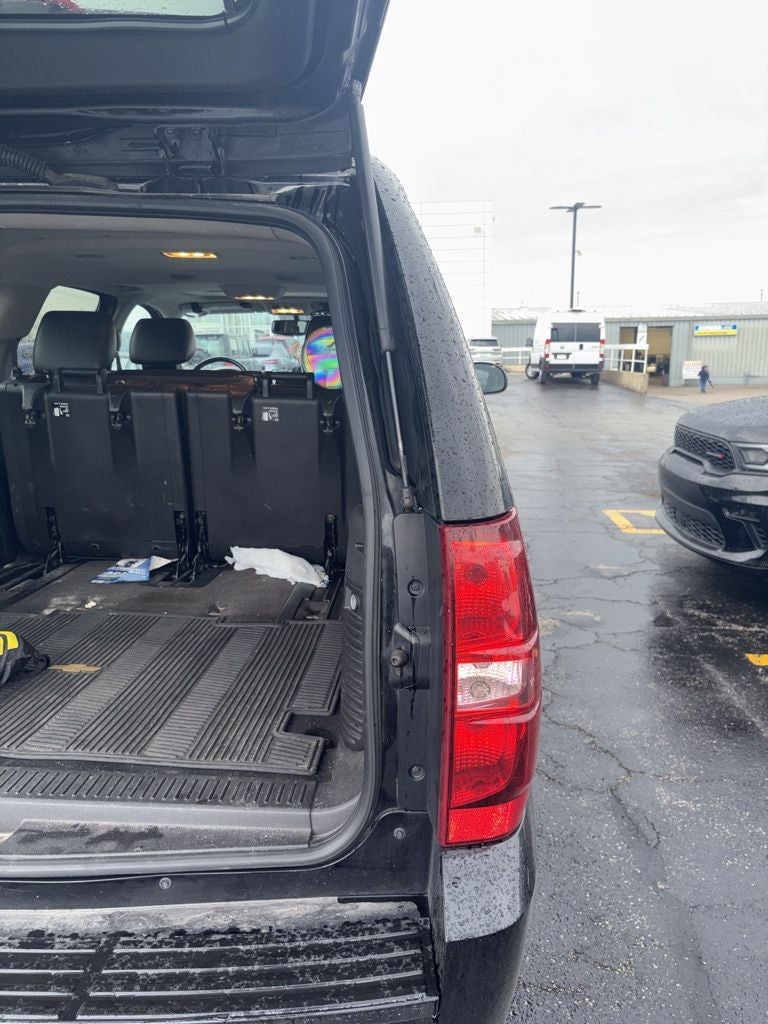 2014 Chevrolet Suburban LT