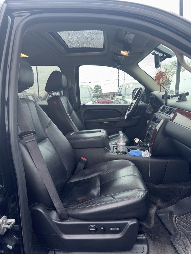 2014 Chevrolet Suburban LT