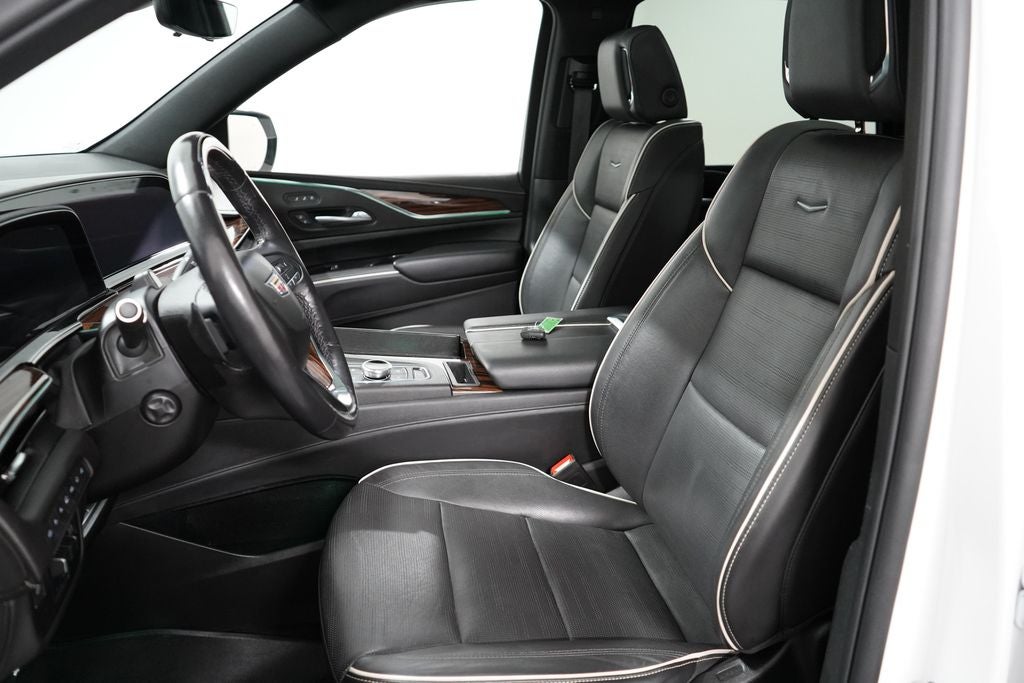 2023 Cadillac Escalade 4WD Premium Luxury
