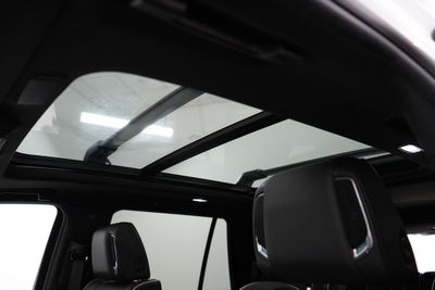 2023 Cadillac Escalade 4WD Premium Luxury