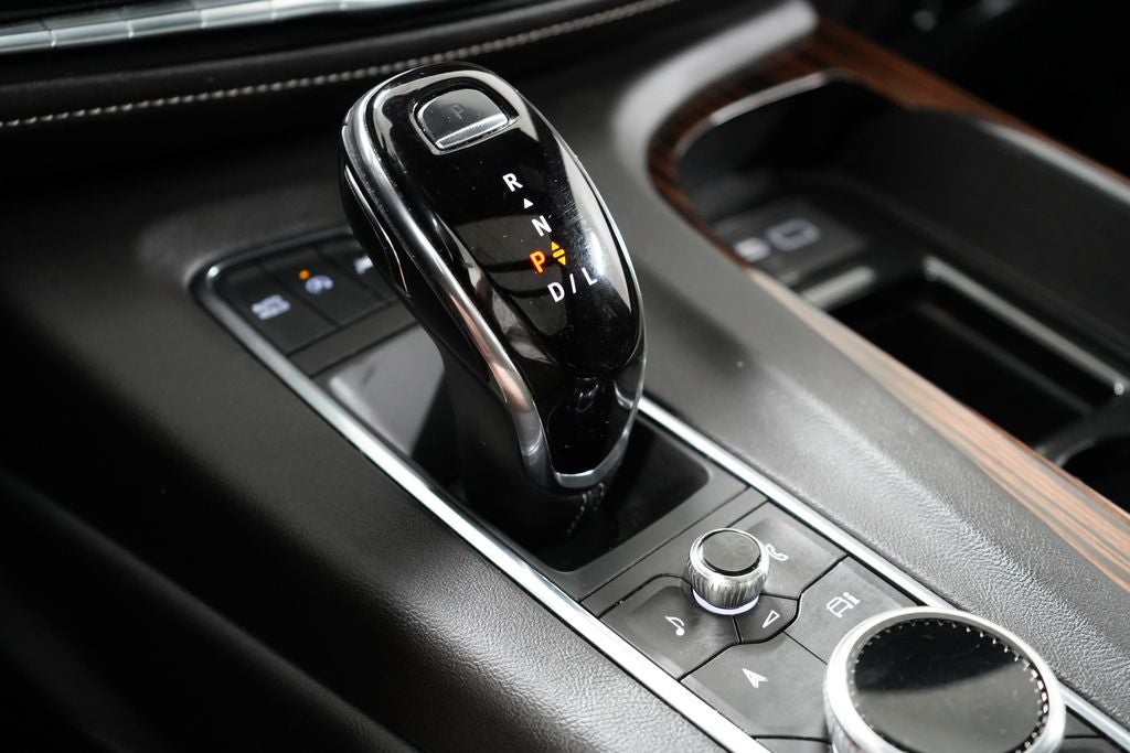 2023 Cadillac Escalade 4WD Premium Luxury
