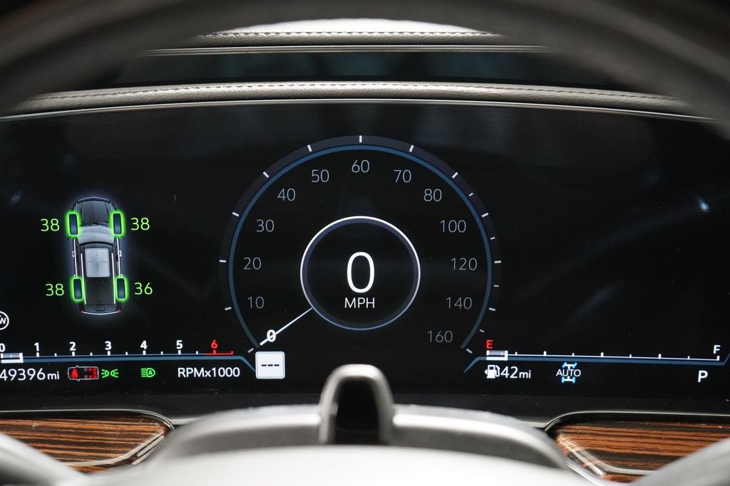 2023 Cadillac Escalade 4WD Premium Luxury