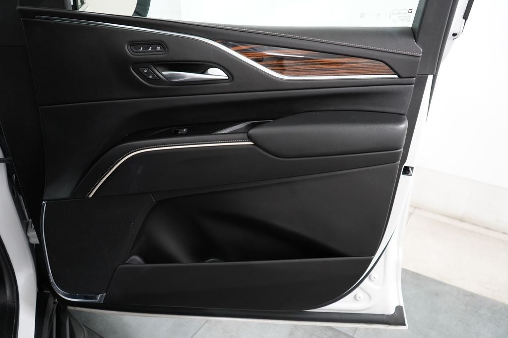 2023 Cadillac Escalade 4WD Premium Luxury