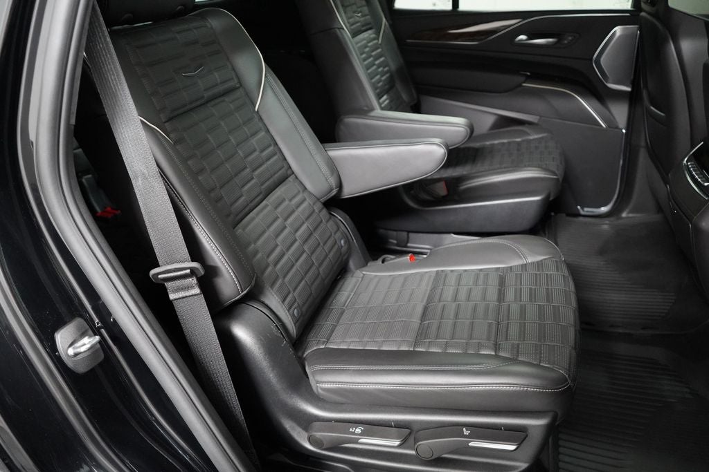 2023 Cadillac Escalade Base