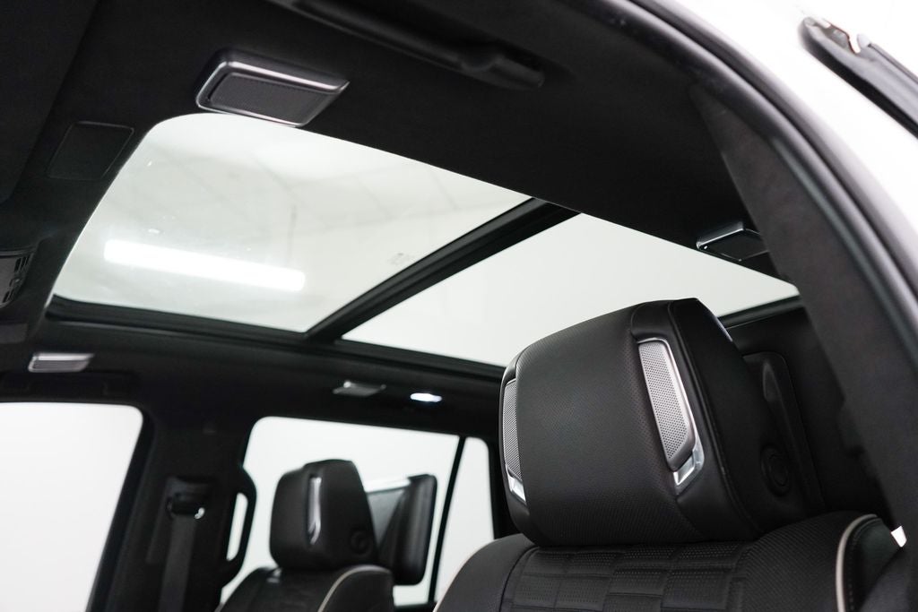 2021 Cadillac Escalade Base
