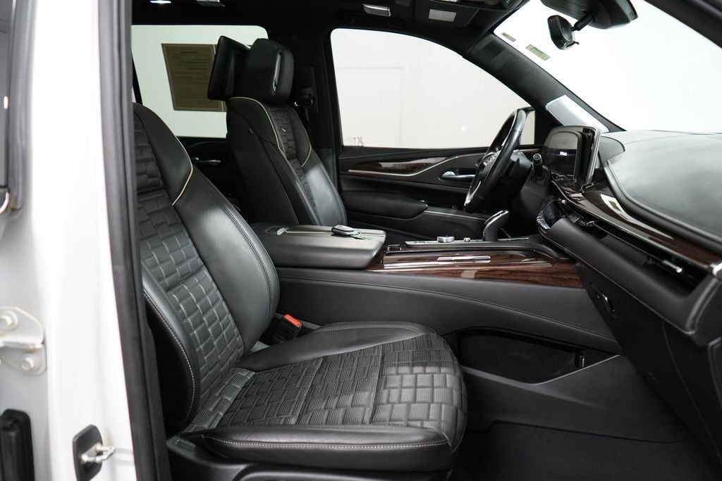 2021 Cadillac Escalade Base