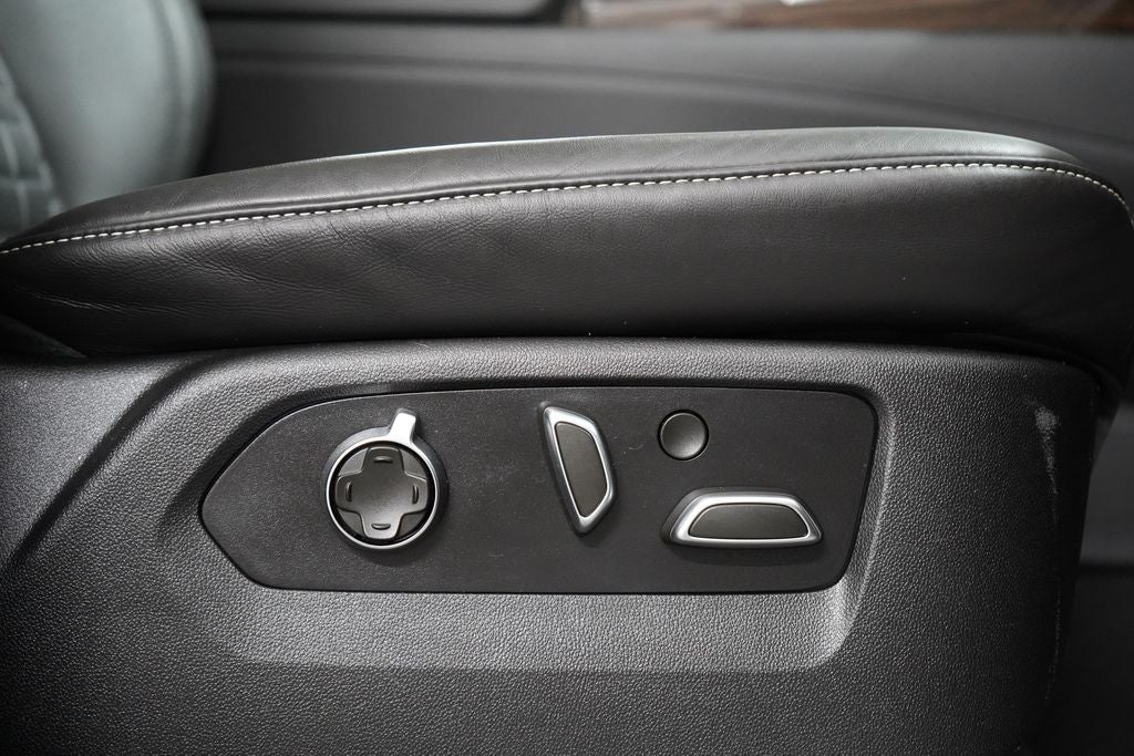 2021 Cadillac Escalade Base